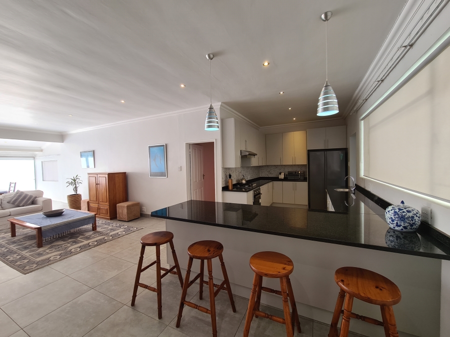 To Let 4 Bedroom Property for Rent in Port Alfred Eastern Cape